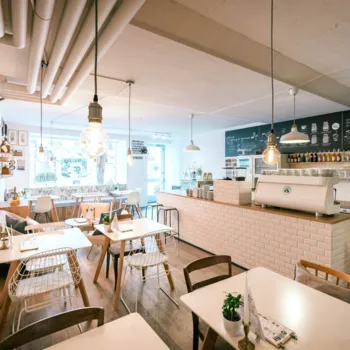 Luckymonkey Shop Café Bar