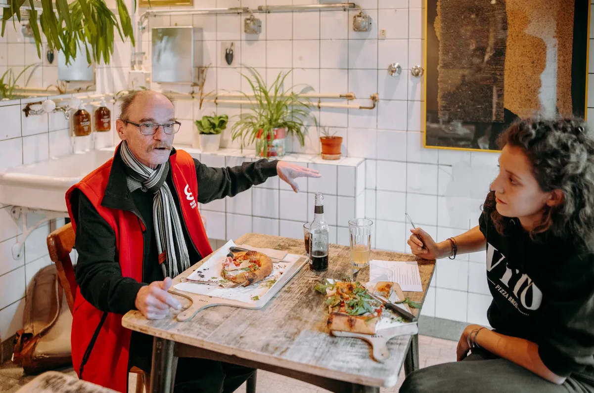 Markus engagiert sich für soziale Veränderungen und ist seit einem gesundheitlichen Zwischenfall selbst Sozialhilfebezüger und Langzeitstellensuchender.