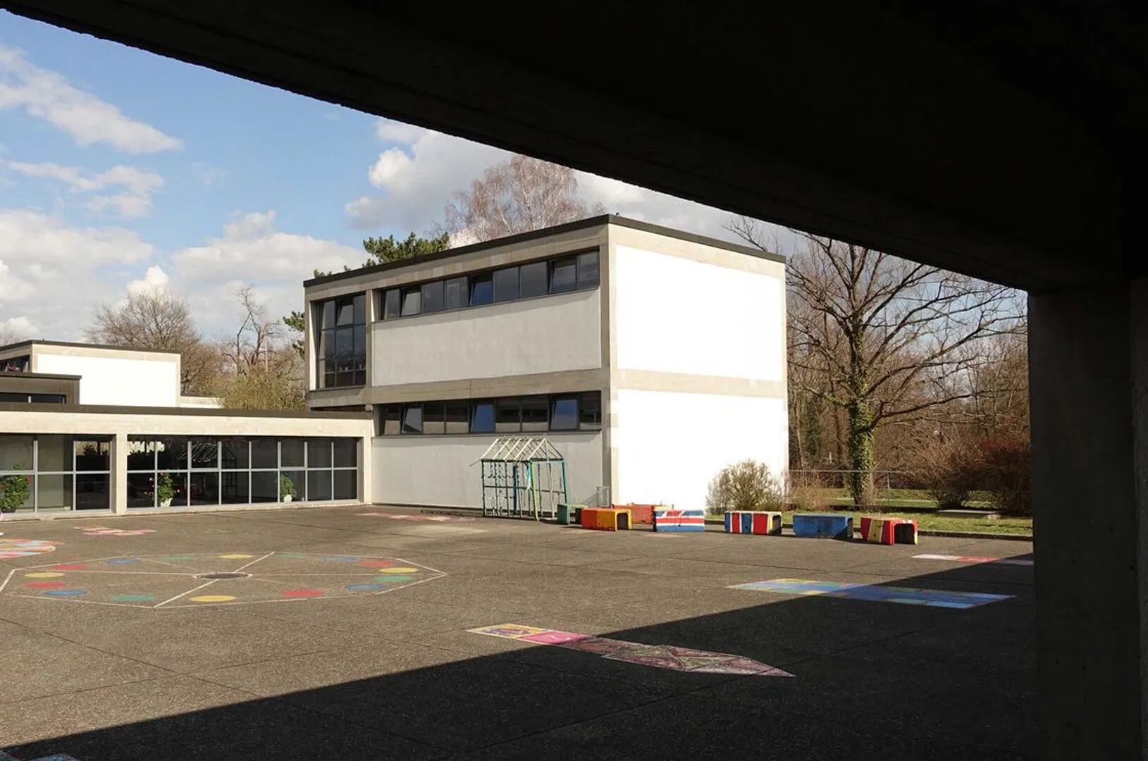 Primarschule und Kindergärten Aare