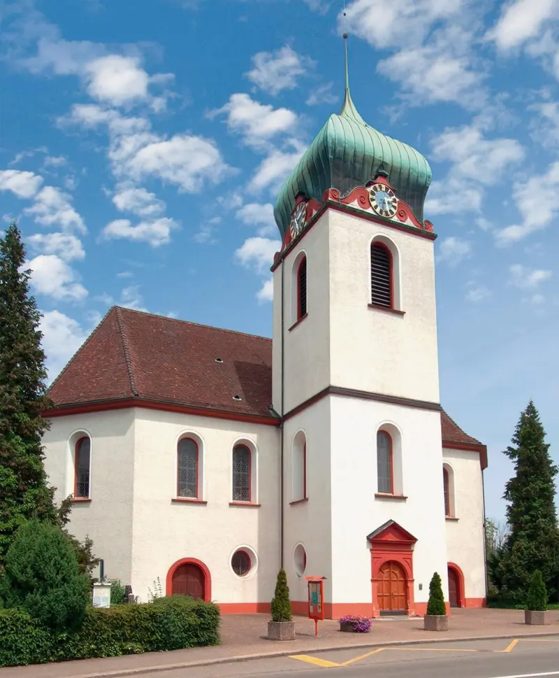 Begrüssung mit anschliessendem Apéro bei der Ref. Kirche