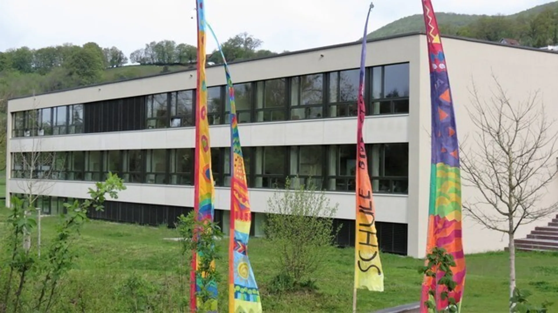 Schule und Kindergärten Biberstein
