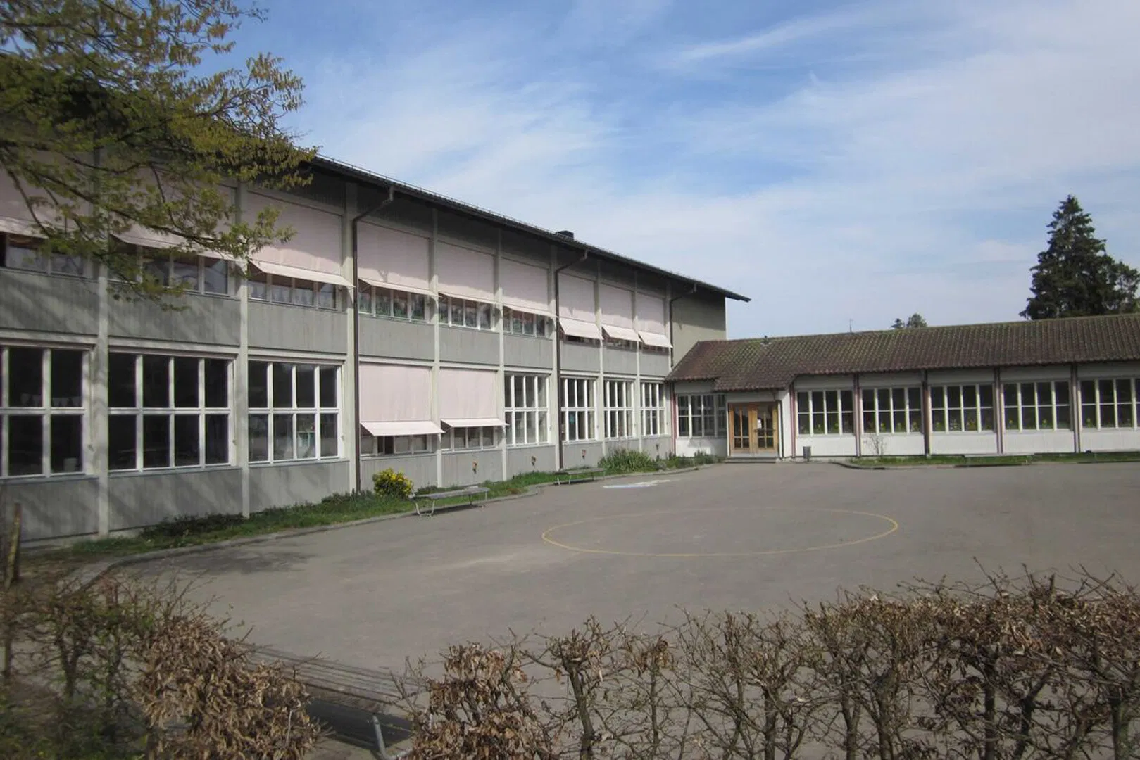 Primarschule und Kindergärten Gönhard