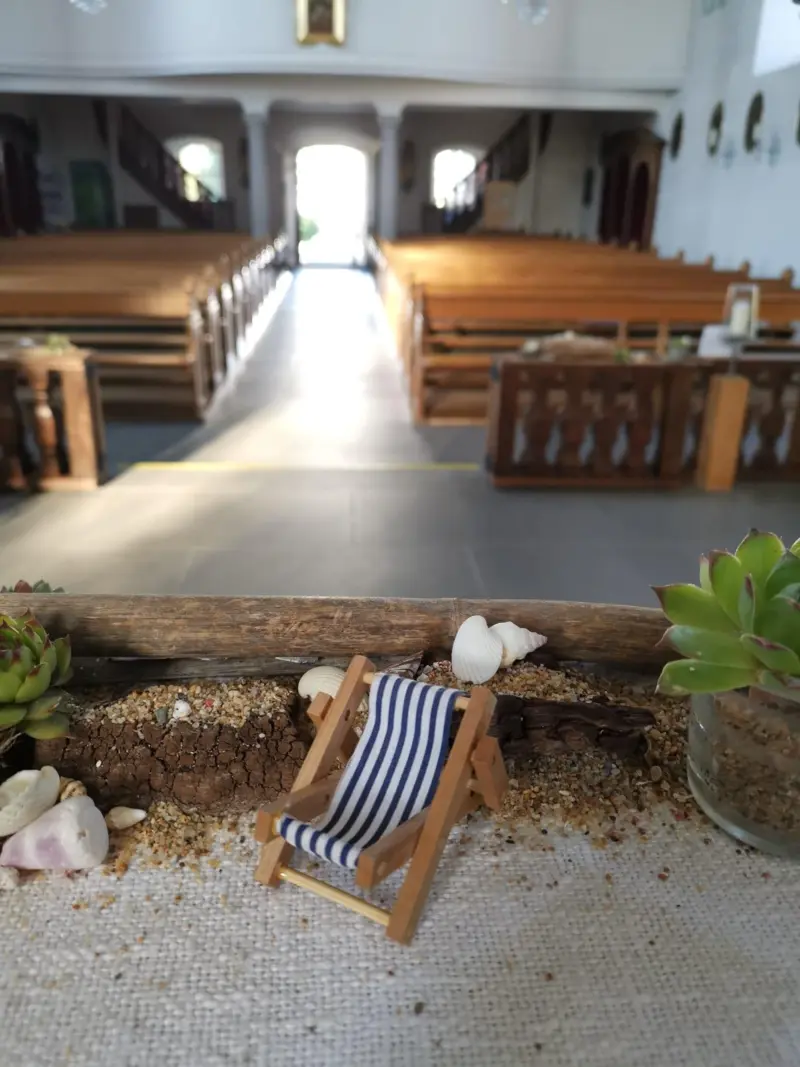 Vereinspräsis im Kirchenclinch