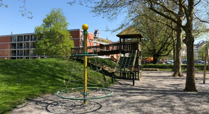 Spielplatz Maienzugplatz Spielplatz Maienzugplatz