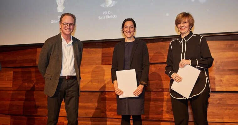 Gillian Levine und Julia Bielicki erhalten Forschungspreis von Pfizer