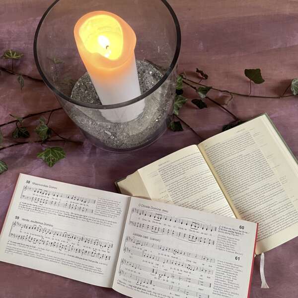 Taizé-Feier in der Kirche