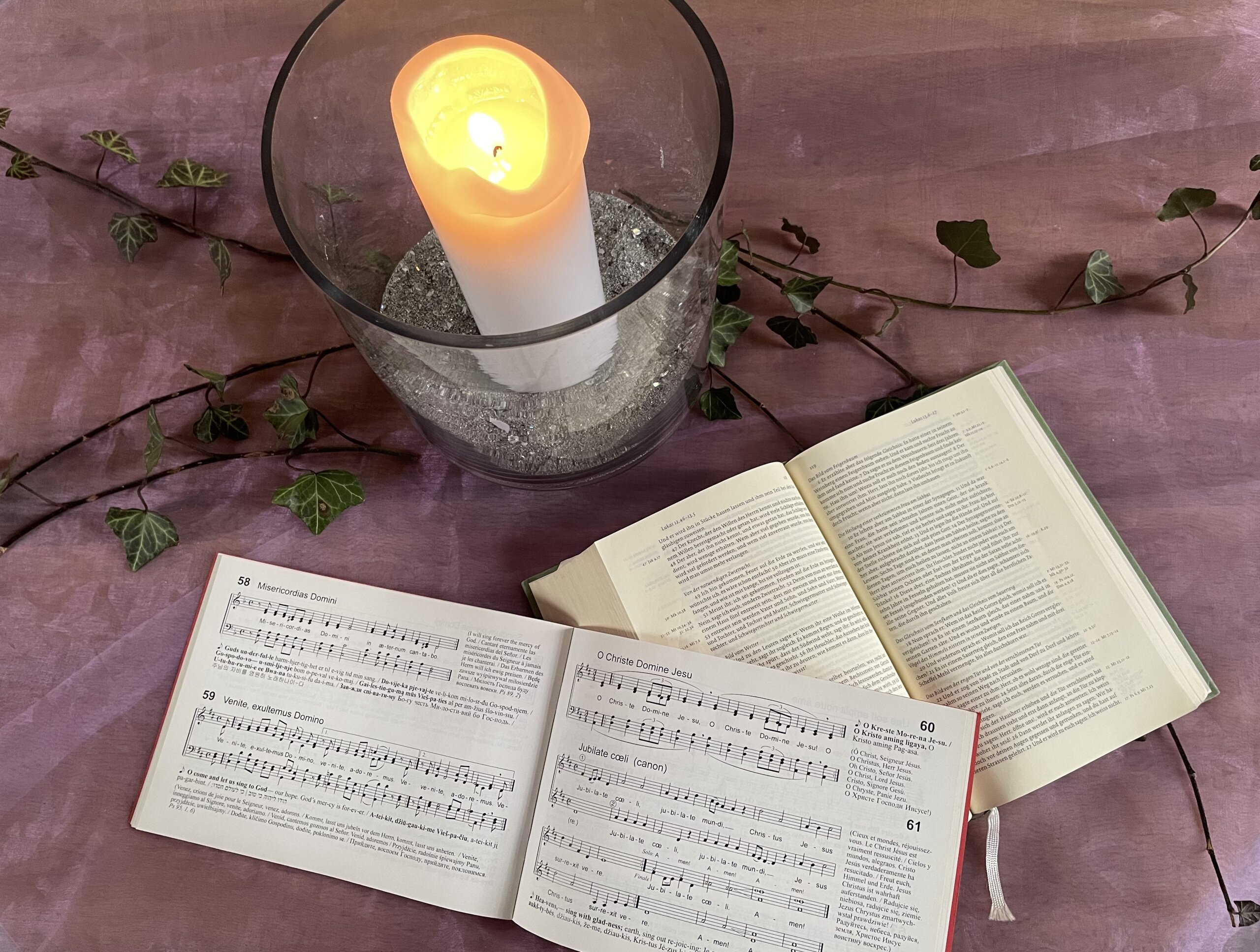 Taizé-Feier in der Kirche