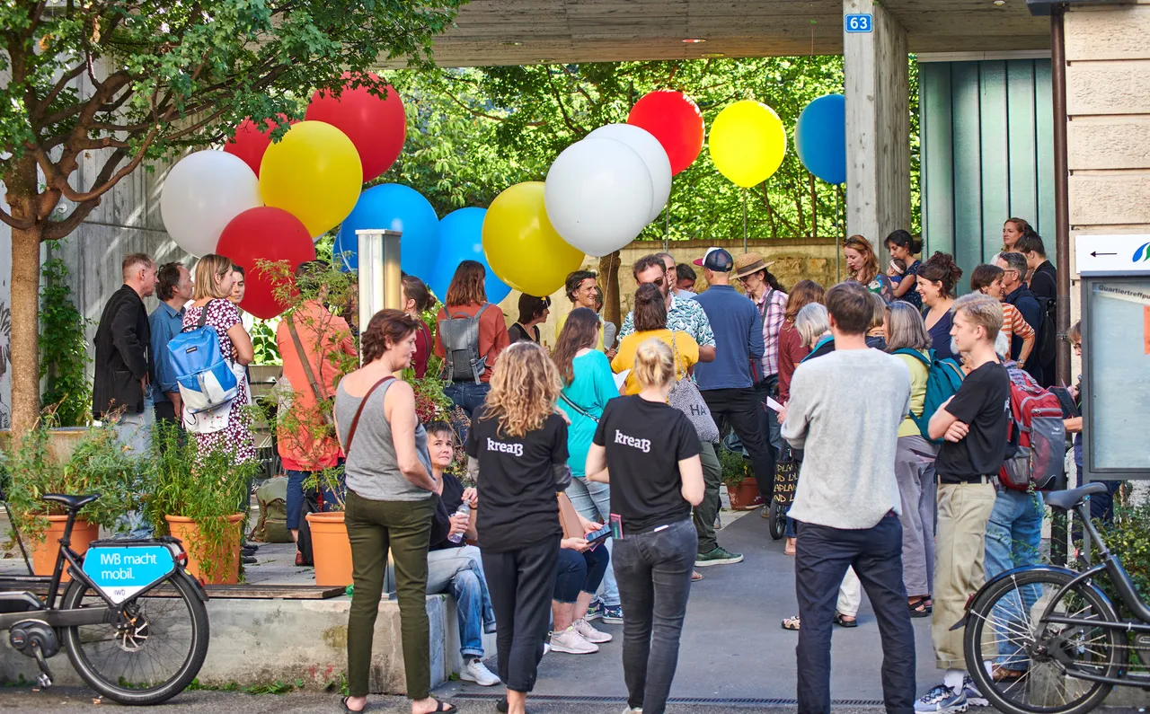 Bereits zum fünften Mal findet die Tour de Création durch ein Basler Quartier statt. Dieses Jahr stehen die kreativen Menschen & Macher des Matthäusquartiers im Fokus.