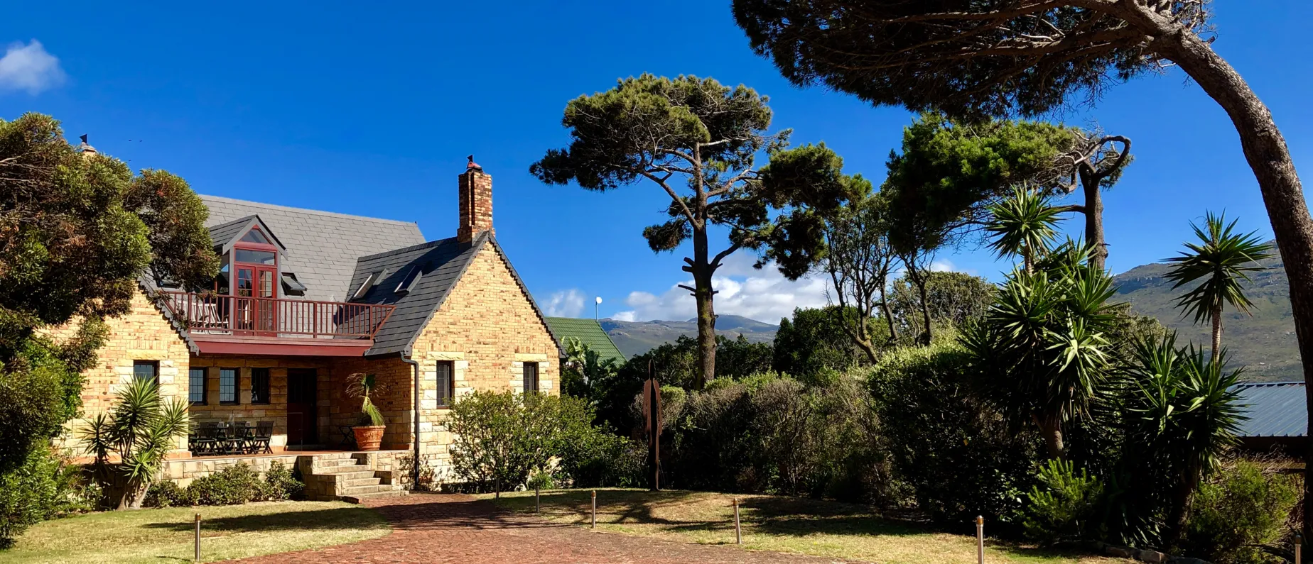 Villa Honeywood