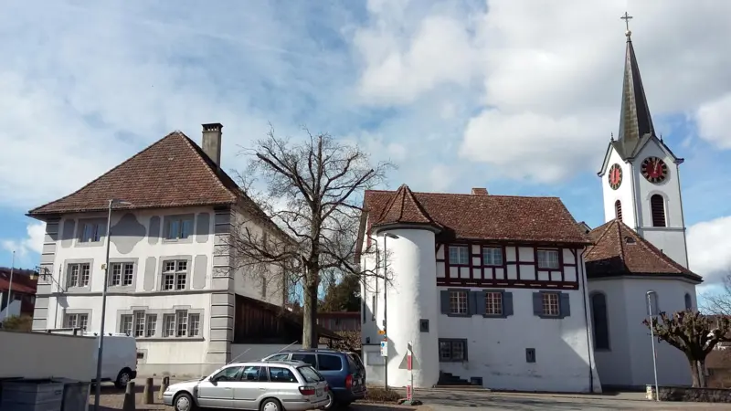 Schnitzeljagd für Kinder und Jugendliche rings ums ökumenische Zentrum